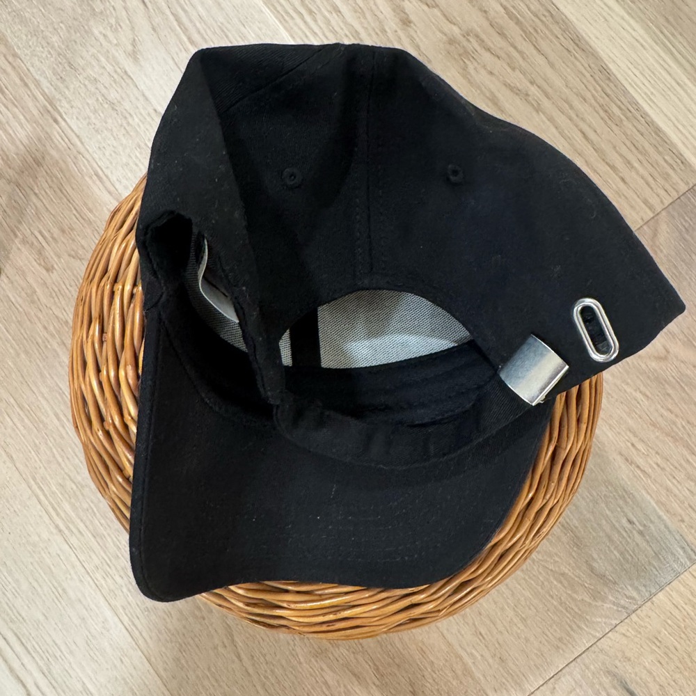 Initial baseball cap - Picture 3 of 5